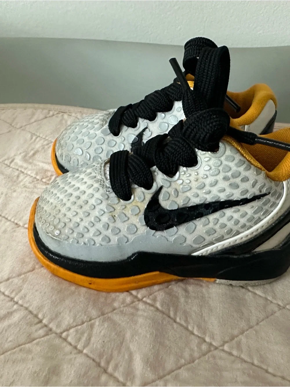 Baby Nike Zoom Kobe 6 4C Silver Black Yellow Kobe Bryant Vintage 2012